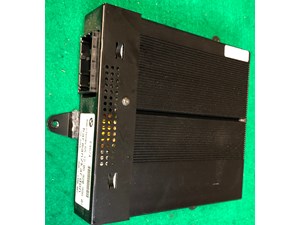 01-06 BMW 3 Series Audio Amplifier AMP 65.12-08 380 069 04 Harman Kardon