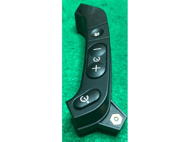 STEERING WHEEL STEREO RADIO CRUISE CONTROL SWITCH BMW E46 323 328 330 