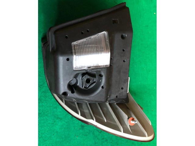 02-05 BMW E46 330i Rear Right Tail Light OEM