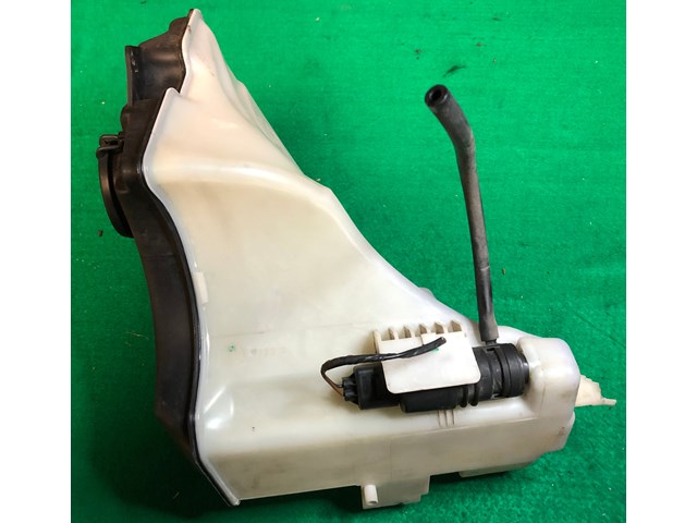 BMW 3 Series E46 Windshield Washer Fluid Tank 61667007970 OEM