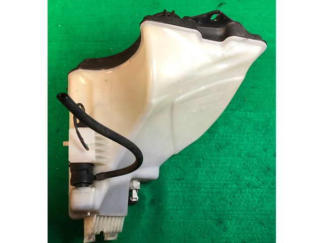 BMW 3 Series E46 Windshield Washer Fluid Tank 61667007970 OEM