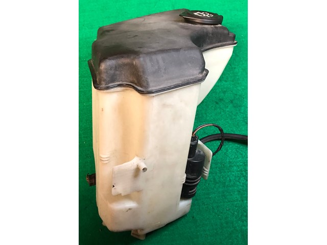 BMW 3 Series E46 Windshield Washer Fluid Tank 61667007970 OEM