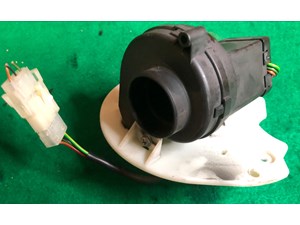 BMW E46 OEM BOSCH ECU DME FAN COOLING BLOWER MOTOR 0130002831