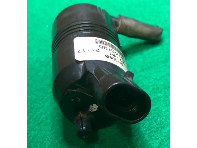 2002 Oldsmobile Bravada Windshield Washer Pump 22143196