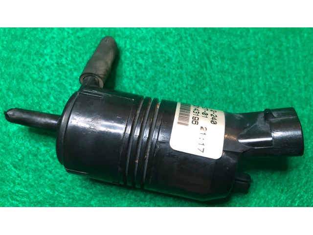 2002 Oldsmobile Bravada Windshield Washer Pump 22143196