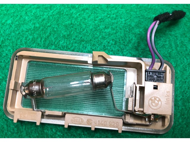 2003 BMW 330i  Sun Visor Light Overhead Map Lamp Lens 63316962002 OEM