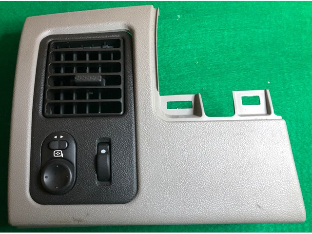 05-09 CHEVROLET EQUINOX MILEAGE GRAY AC VENT BEZEL OEM AAF91610 21996477