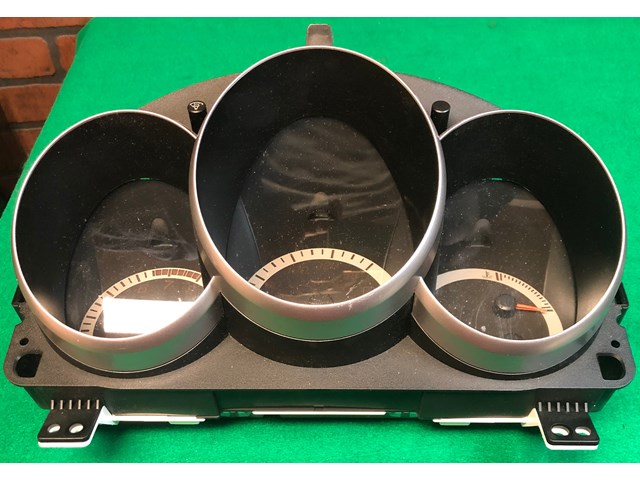 04 05 06 Mazda 3 Speedometer Instrument Gauge Cluster 