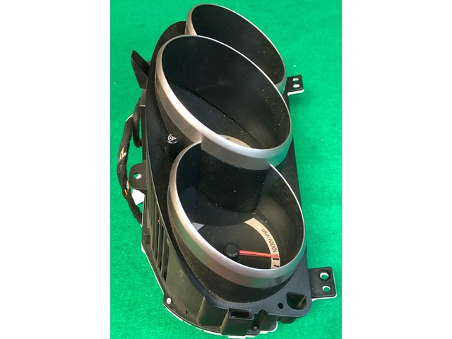 04 05 06 Mazda 3 Speedometer Instrument Gauge Cluster 