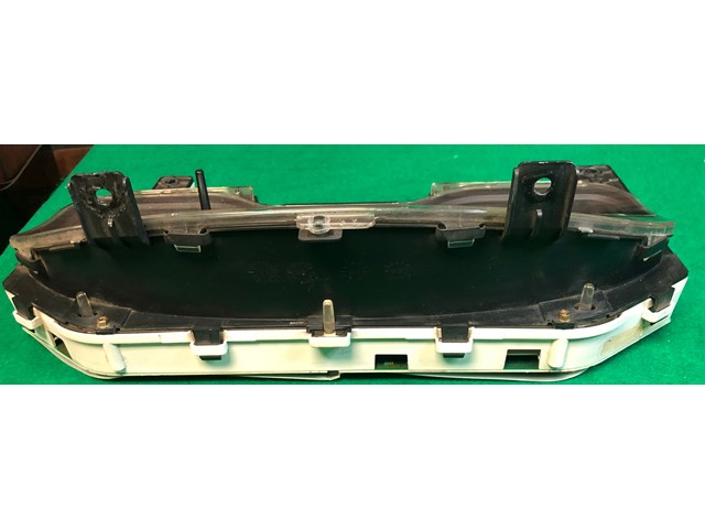 04-05 FORD EXPLORER Speedometer Cluster Instrument Gauge