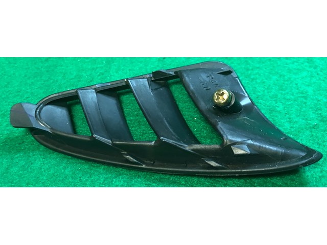 2004 MAZDA 3 FRONT RIGHT PASSENGER SIDE DASH AC A/C AIR VENT DEFROST OEM