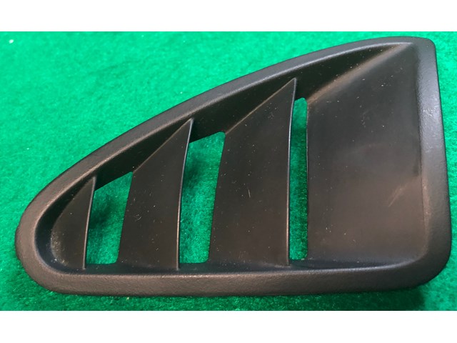 2004 MAZDA 3 FRONT RIGHT PASSENGER SIDE DASH AC A/C AIR VENT DEFROST OEM