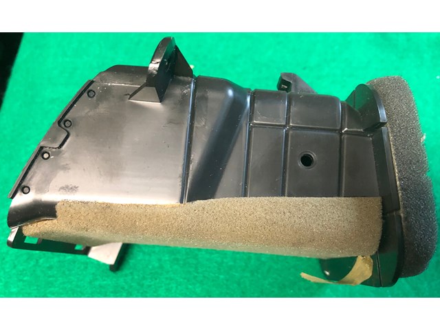 2004-2009 MAZDA 3 LEFT AIR VENT BP4L 64930 OEM