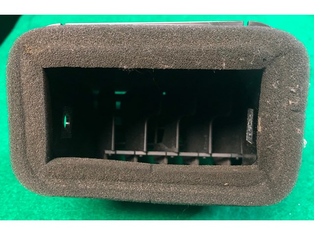 2004-2009 MAZDA 3 LEFT AIR VENT BP4L 64930 OEM