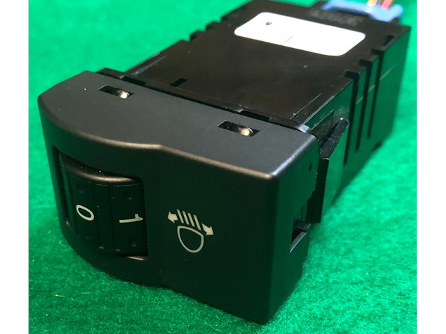 2004 Mazda 3 Headlight Range Control Light Adjust Lighting BP4K666F0 04057810 