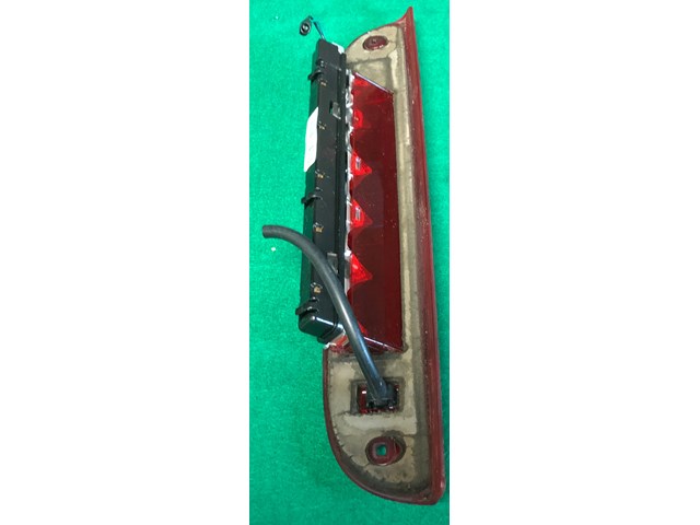 2004 FORD EXPLORER REAR LAMP THIRD BRAKE TAIL LIGHT OEM 