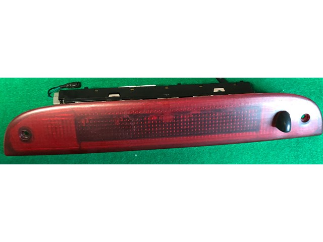 2004 FORD EXPLORER REAR LAMP THIRD BRAKE TAIL LIGHT OEM 