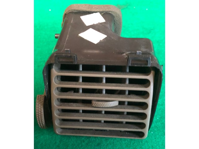 02 03 04 05 Ford Explorer Dash AC Vent Driver Side Front OEM