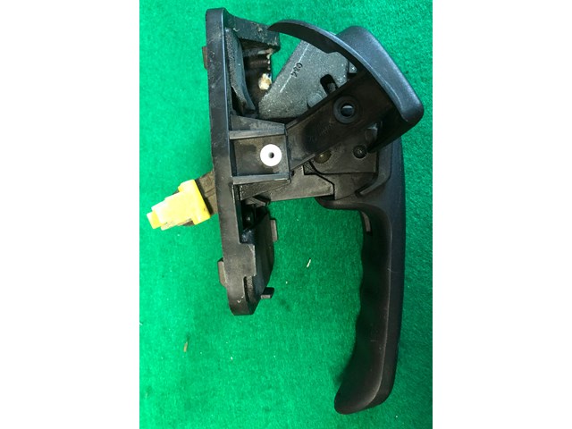 2004 FORD EXPLORER RIGHT PASSENGER REAR INNER INTERIOR DOOR HANDLE OEM