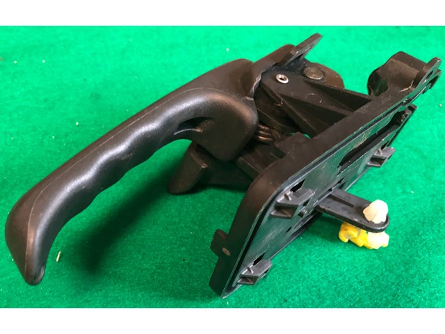 2004 FORD EXPLORER RIGHT PASSENGER REAR INNER INTERIOR DOOR HANDLE OEM