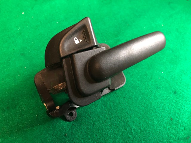 2004 FORD EXPLORER LEFT DRIVER FRONT INNER INTERIOR DOOR HANDLE OEM