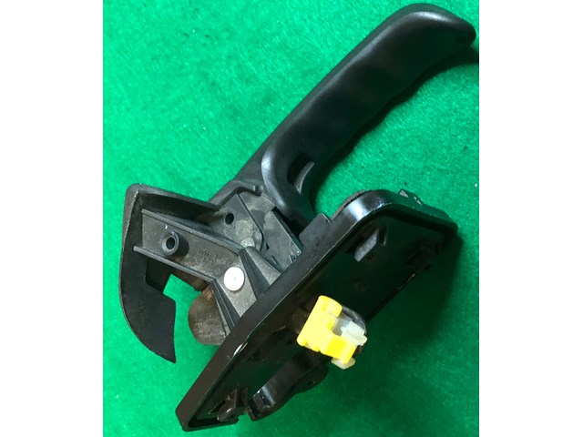 2004 FORD EXPLORER RIGHT PASSENGER FRONT INNER INTERIOR DOOR HANDLE OEM