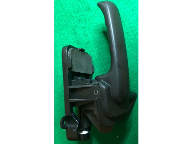 2004 FORD EXPLORER RIGHT PASSENGER FRONT INNER INTERIOR DOOR HANDLE OEM