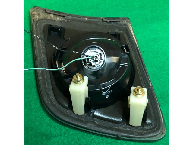  04-06 Mazda 3 Clear Lens Inner Taillight Taillamp LH Left Driver Side 