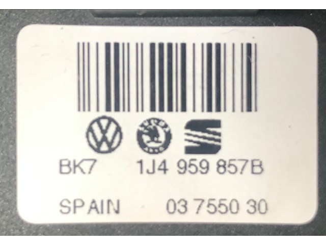 2000-2011 VW Volkswagen Jetta Driver Left Door Master Power Window Switch 