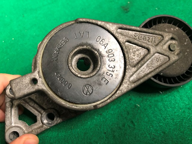 2002 Volkswagen Jetta Belt Tensioner 06A903315E