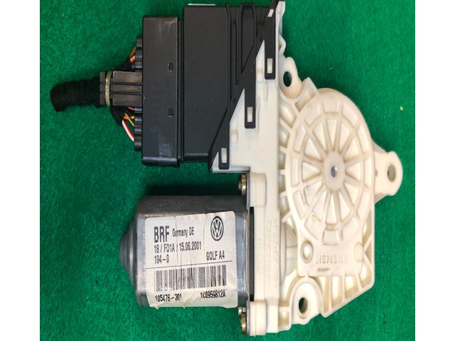  99 - 05 VW VOLKSWAGEN JETTA Rear Right Power Window Regulator Motor OEM 119434