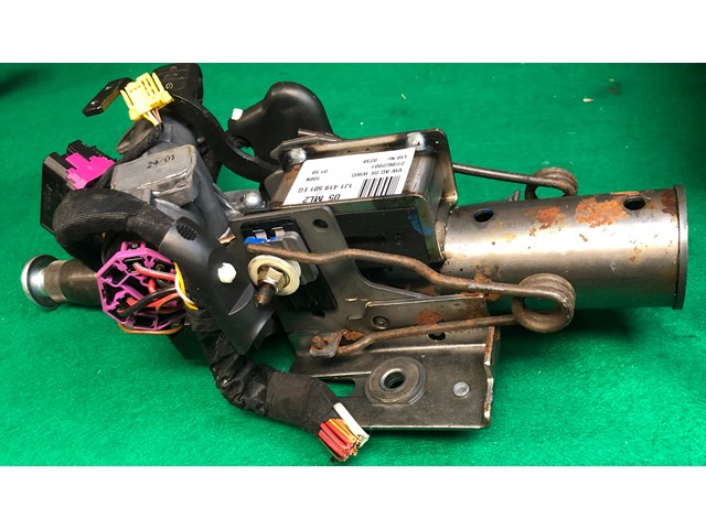 2002 VOLKSWAGEN JETTA STEERING COLUMN IGNITION LOCK HOUSING W/ KEY OEM