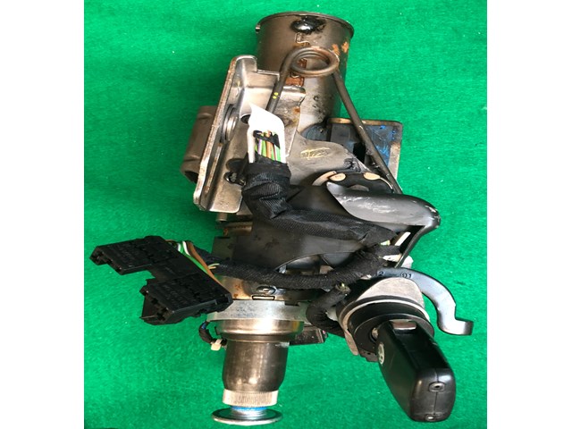 2002 VOLKSWAGEN JETTA STEERING COLUMN IGNITION LOCK HOUSING W/ KEY OEM