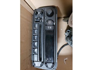 2003 Dodge Caravan Radio