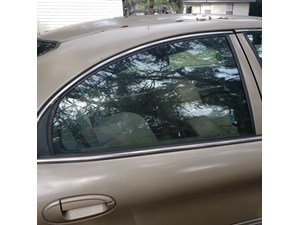 2001 Mercury Sable Rear Door Glass RH