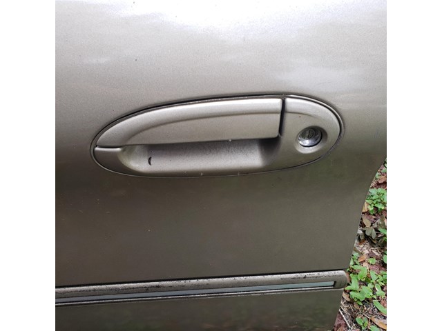 2001 Mercury Sable Driver's Exterior Door Handle