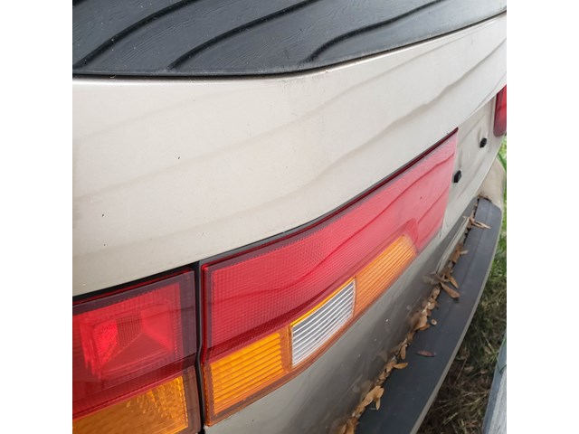 2003 Honda Odyssey Tail Light LH Hatch Mount