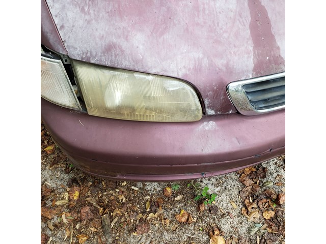 1996 Isuzu Oasis Headlight Passengers RH