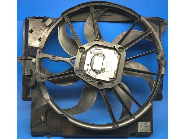 Radiator Cooling Fan fits 07-11 BMW E82 E88 E90 E91 E92 135I 335I 