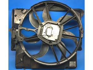 Radiator Cooling Fan fits 07-11 BMW E82 E88 E90 E91 E92 135I 335I 