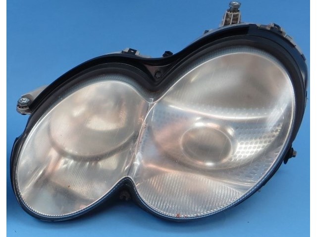 Headlight fits 2003-2006 Mercedes Benz R230 SL500