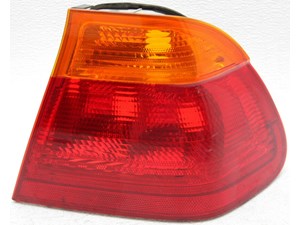 Tail Light fits 1999-2001 BMW 320i 323i 325i 328i 330i 
