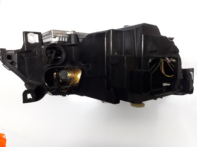 2004-2007 BMW E63 E64 650i 645i Headlight