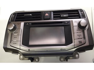 Toyota 4Runner 2014-2015 OEM Navigation GPS Touch Screen Bluetooth Radio AM FM