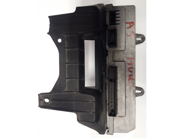 AUDI Q5 SQ5 2011-2016 AMPLIFIER AUDIO SOUND SYSTEM   