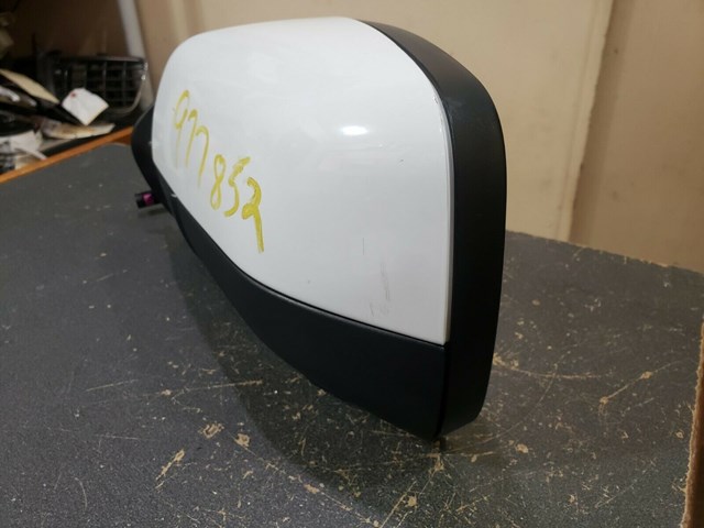 2012 Land Rover Range Rover Sport Drivers Side View Mirror