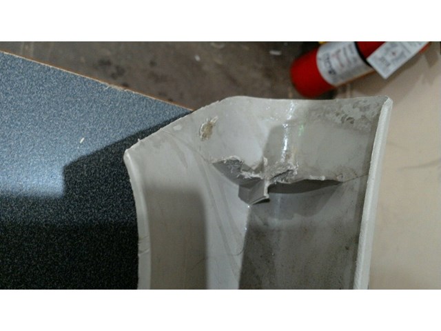 2002 CADILLAC ESCALADE INTERIOR PILLAR TRIM P/N 15073353