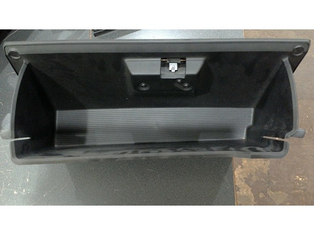 2009 2012 DODGE RAM 1500 GLOVE BOX STORAGE