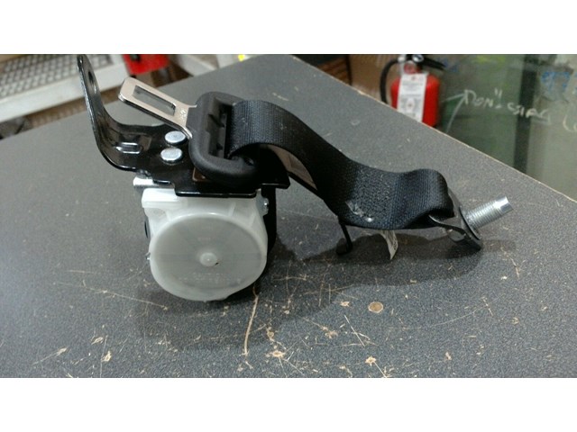 2017 HONDA CIVIC COUPE RIGHT REAR SIDE SEAT BELT P/N 2497241