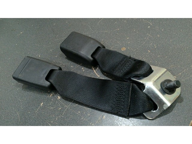 2017 HONDA CIVIC COUPE REAR CENTER SEAT BELT BUCKLE P/N 2449314